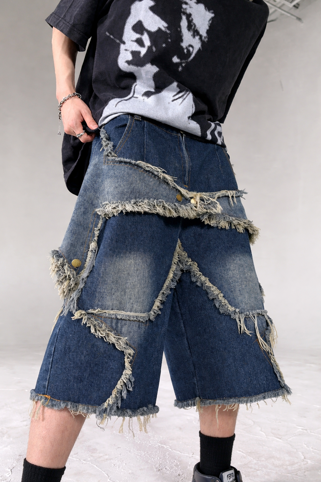 Deadstock Raw Hem Star Jorts